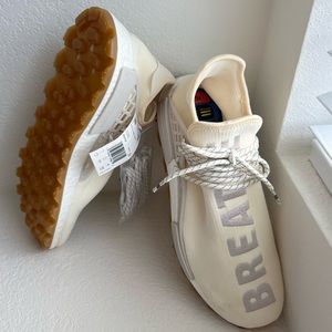 BRAND NEW Adidas PW HU NMD PRD
"Pharrell Williams / Cream White"